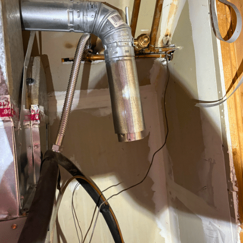 New Bradford White water heater installed in Riverton utility room